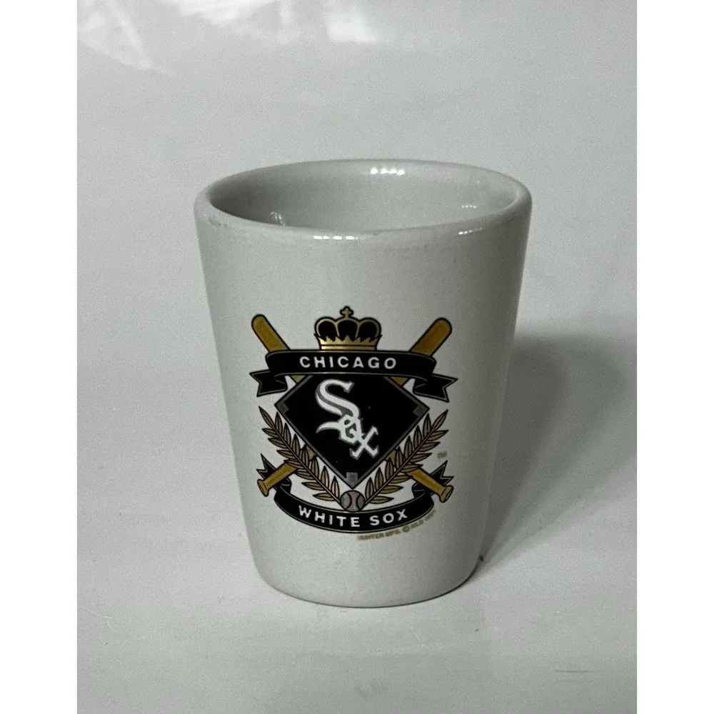 Chicago White Sox Ceramic Shot Glass White Black Gold M-Ware MLB Sports Souvenir